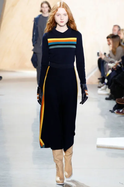 Look 32